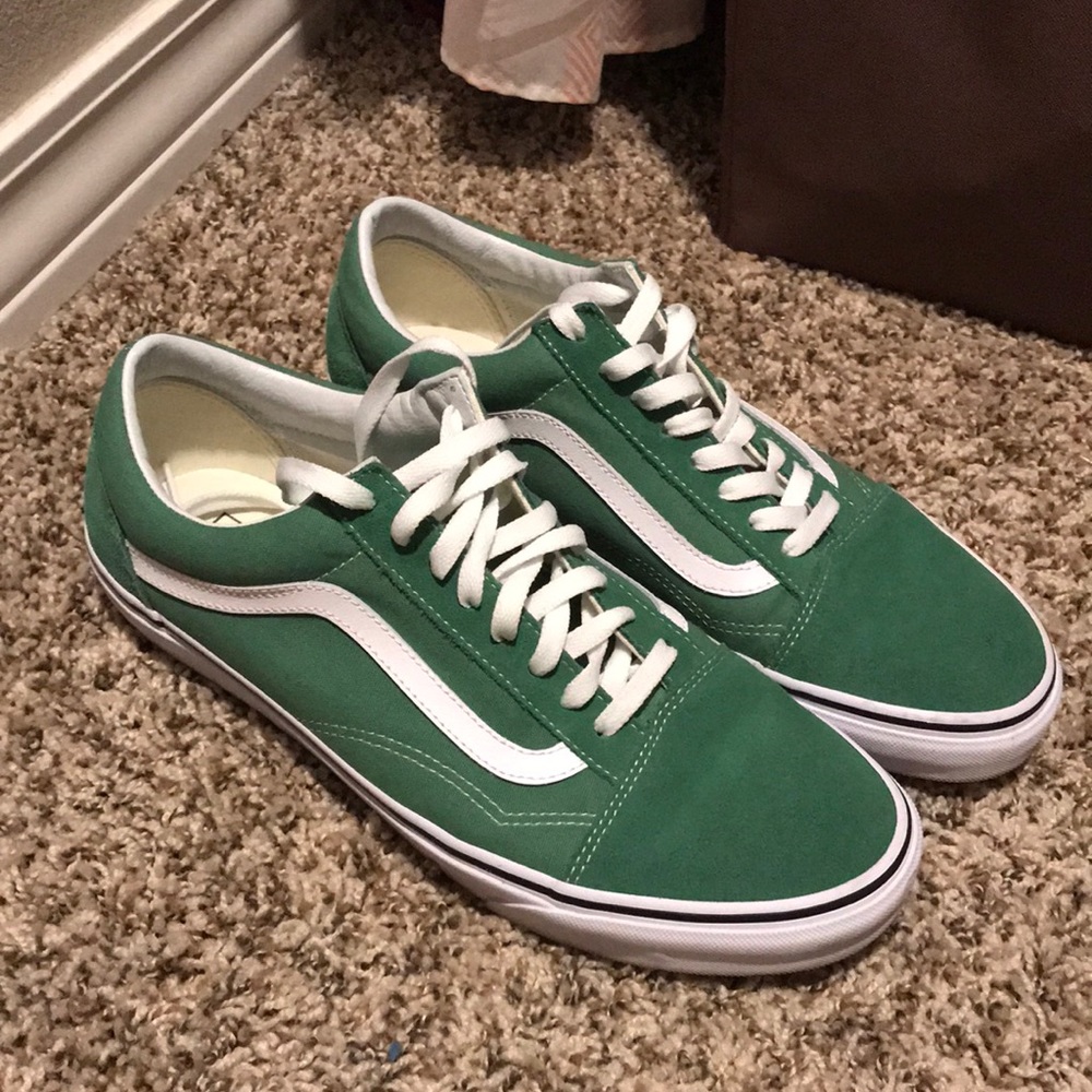 Vans Old Skool (only worn once!)